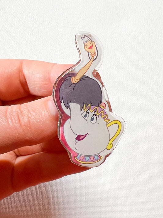 Upcycling Teekanne und Staubwedel handgemachte Anstecknadel – Recycelte Märchenbuch-Anstecknadel – Buchseiten-Kunst-Anstecknadel – Harz aus Kleinserie