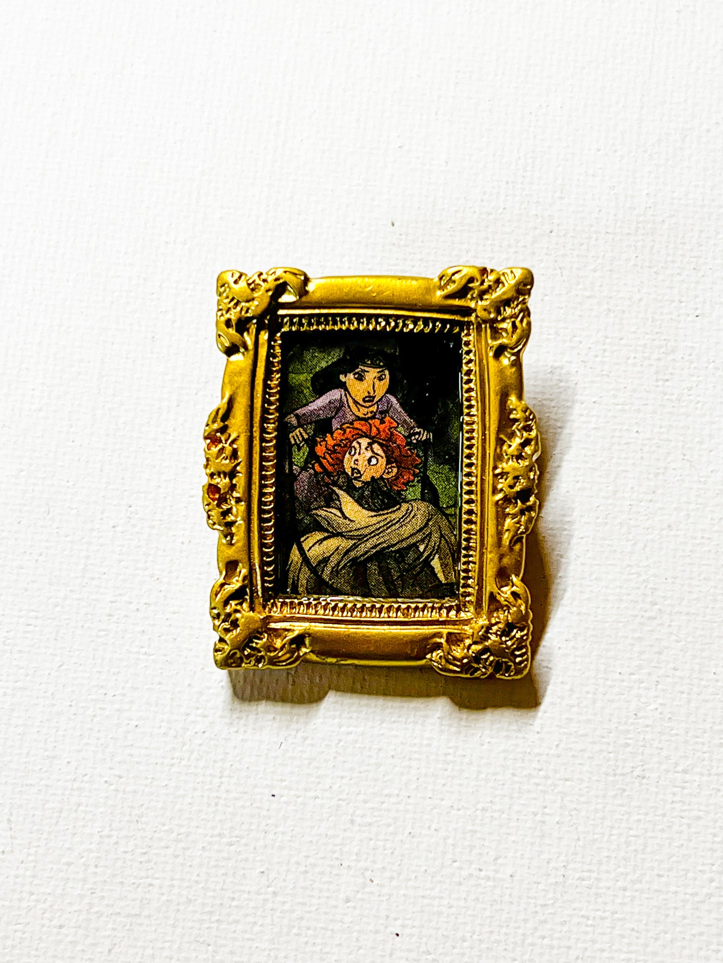 Upcycled Book Vintage-Inspired Frame Portrait Brooch