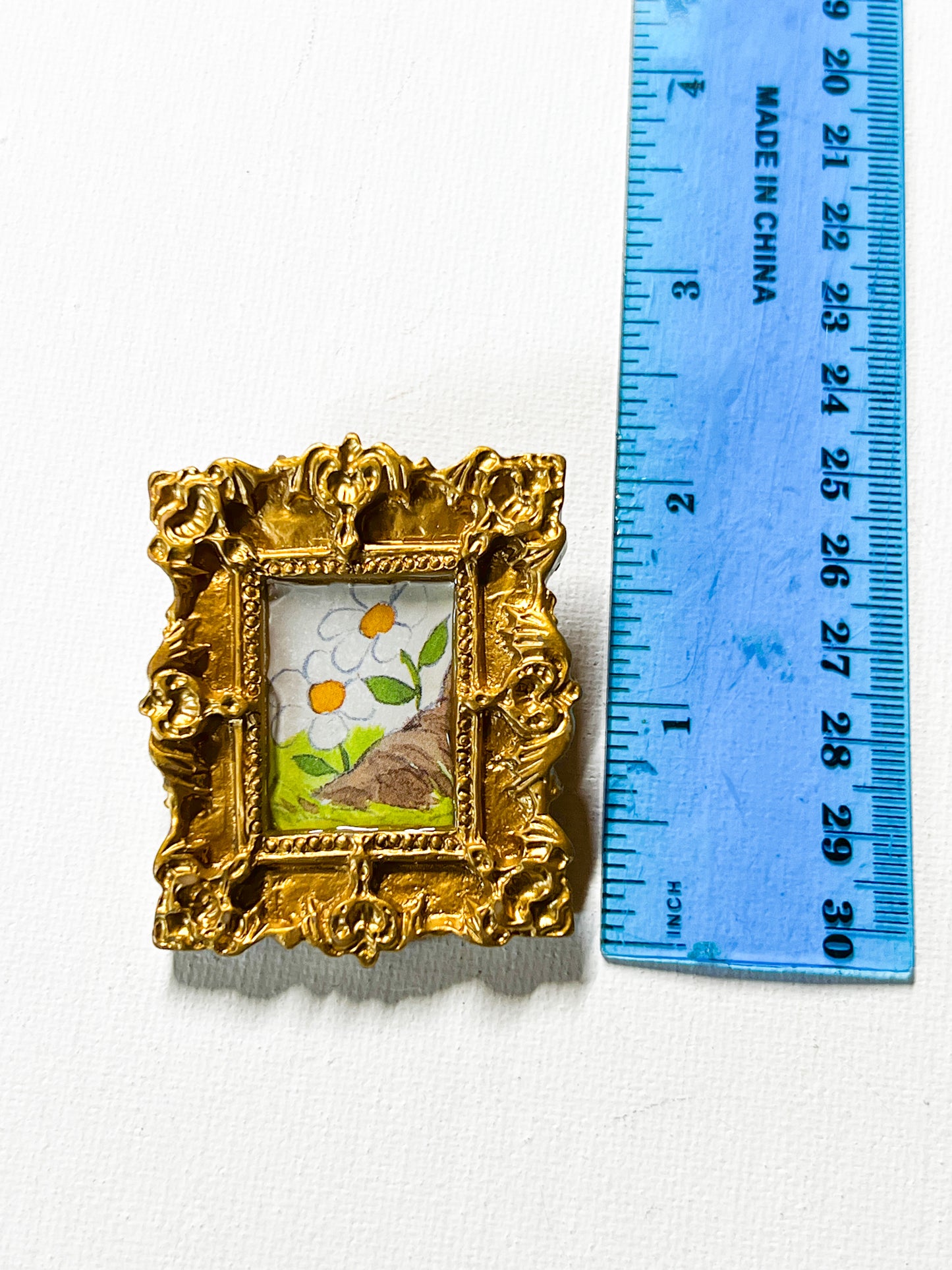 Upcycled Book Rectangle Vintage-Inspired Portrait Frame Brooch