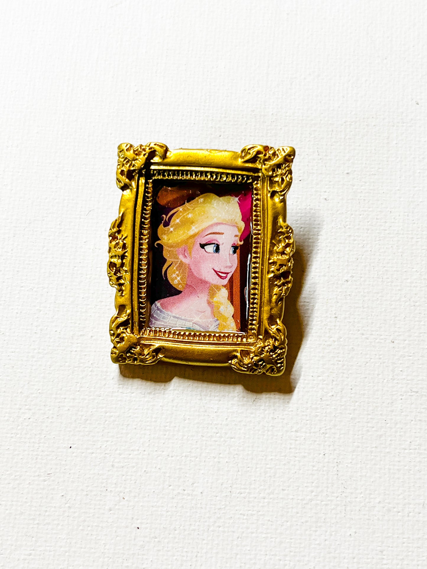 Upcycled Book Vintage-Inspired Frame Portrait Brooch