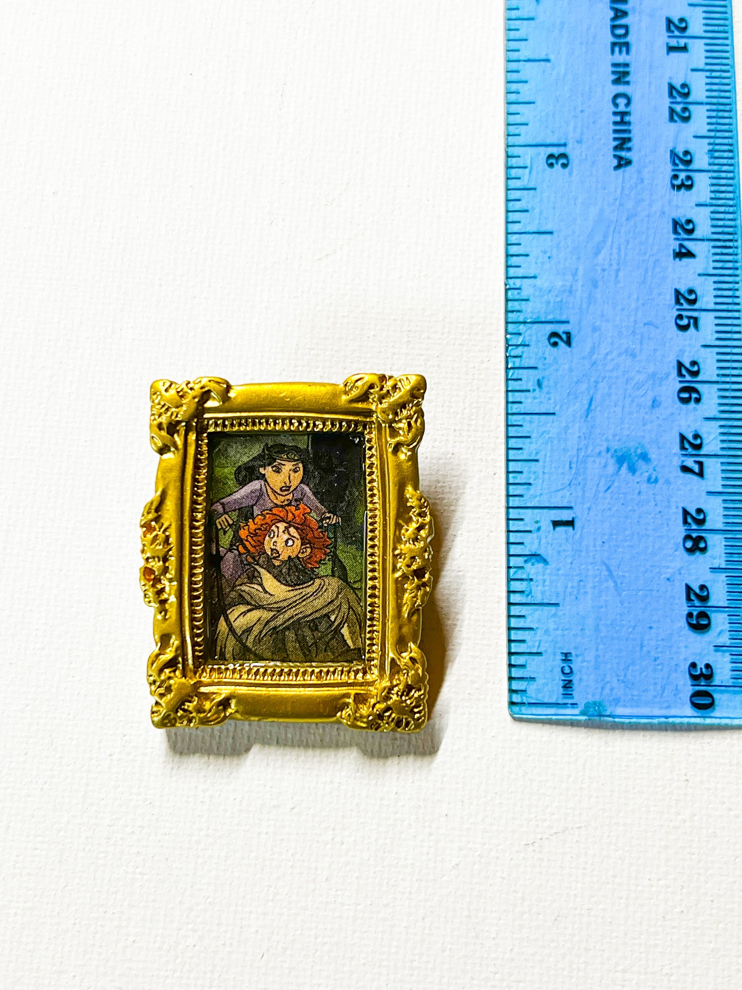 Upcycled Book Vintage-Inspired Frame Portrait Brooch